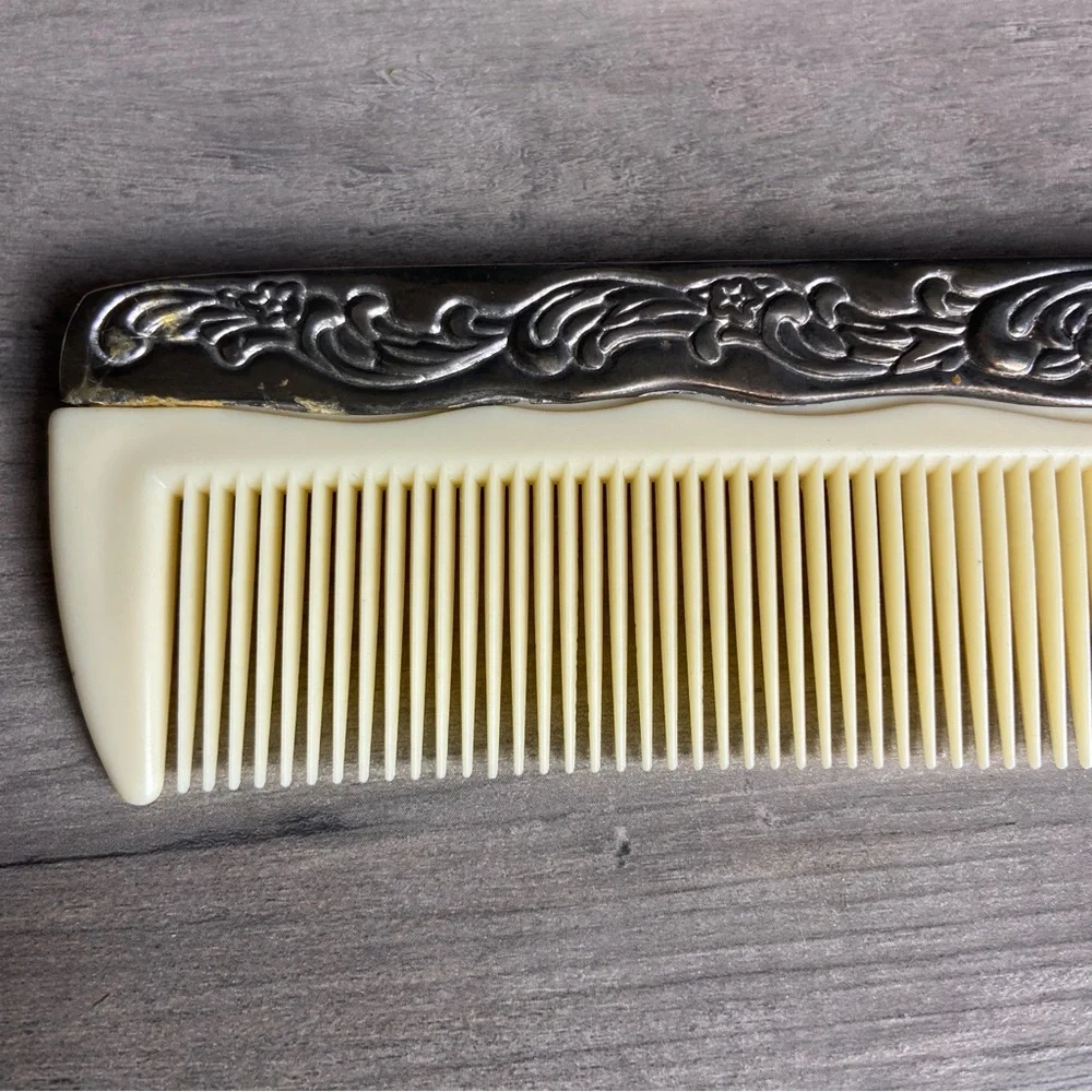 Vintage Ornate Embossed Silver Plate Victorian Early‎ Plastic Hair Comb Vanity